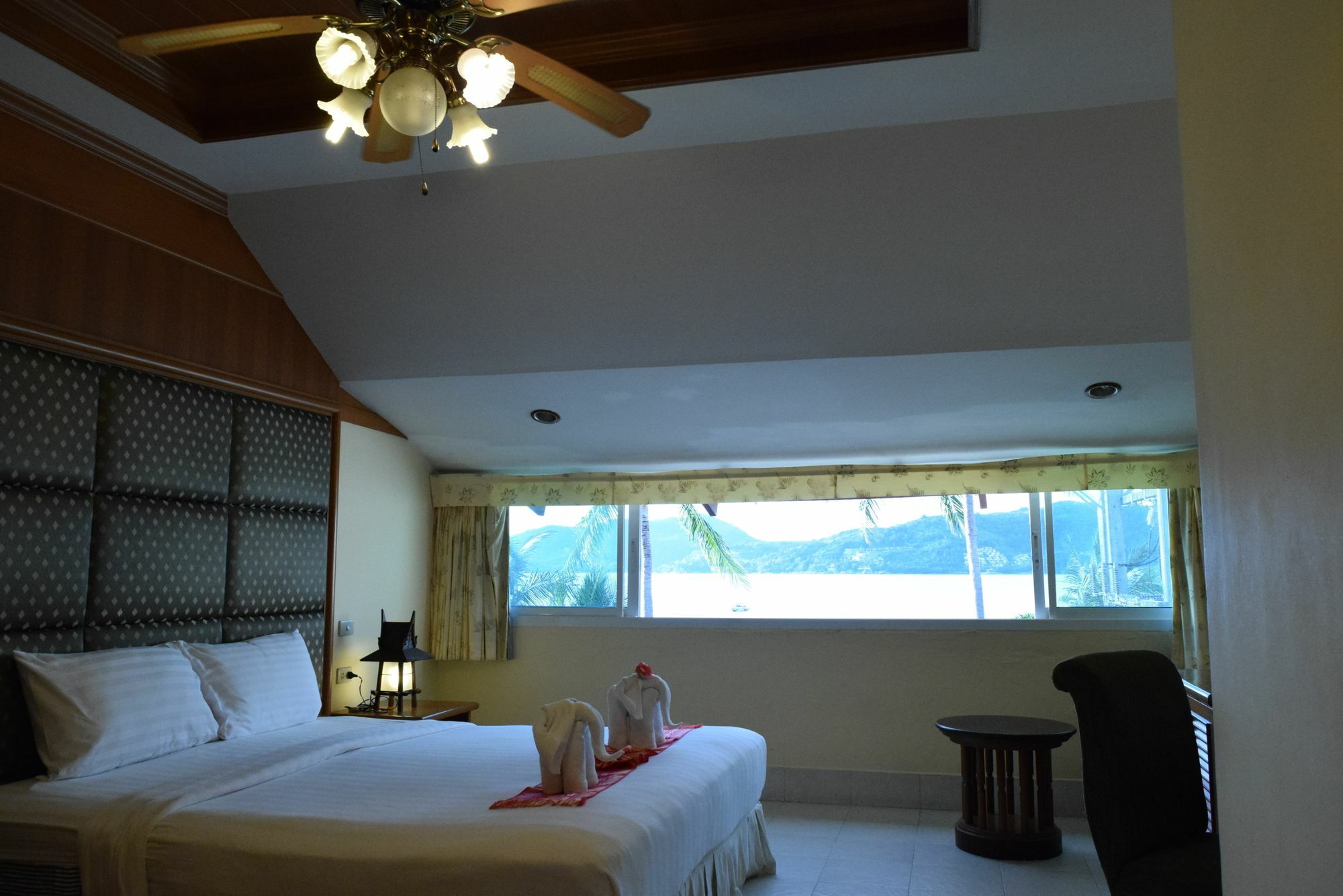 Sea Dream Patong Apartment Exterior foto